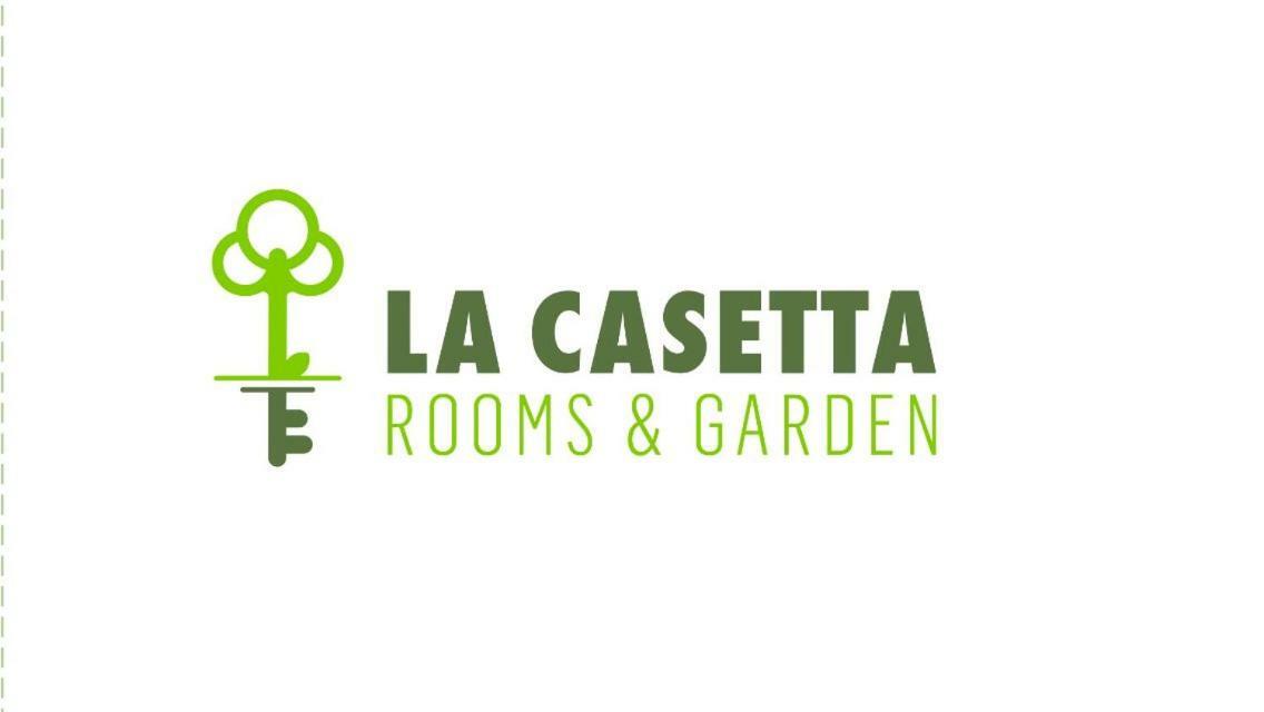 La Casetta - Rooms & Garden Сан-Фердинандо Экстерьер фото